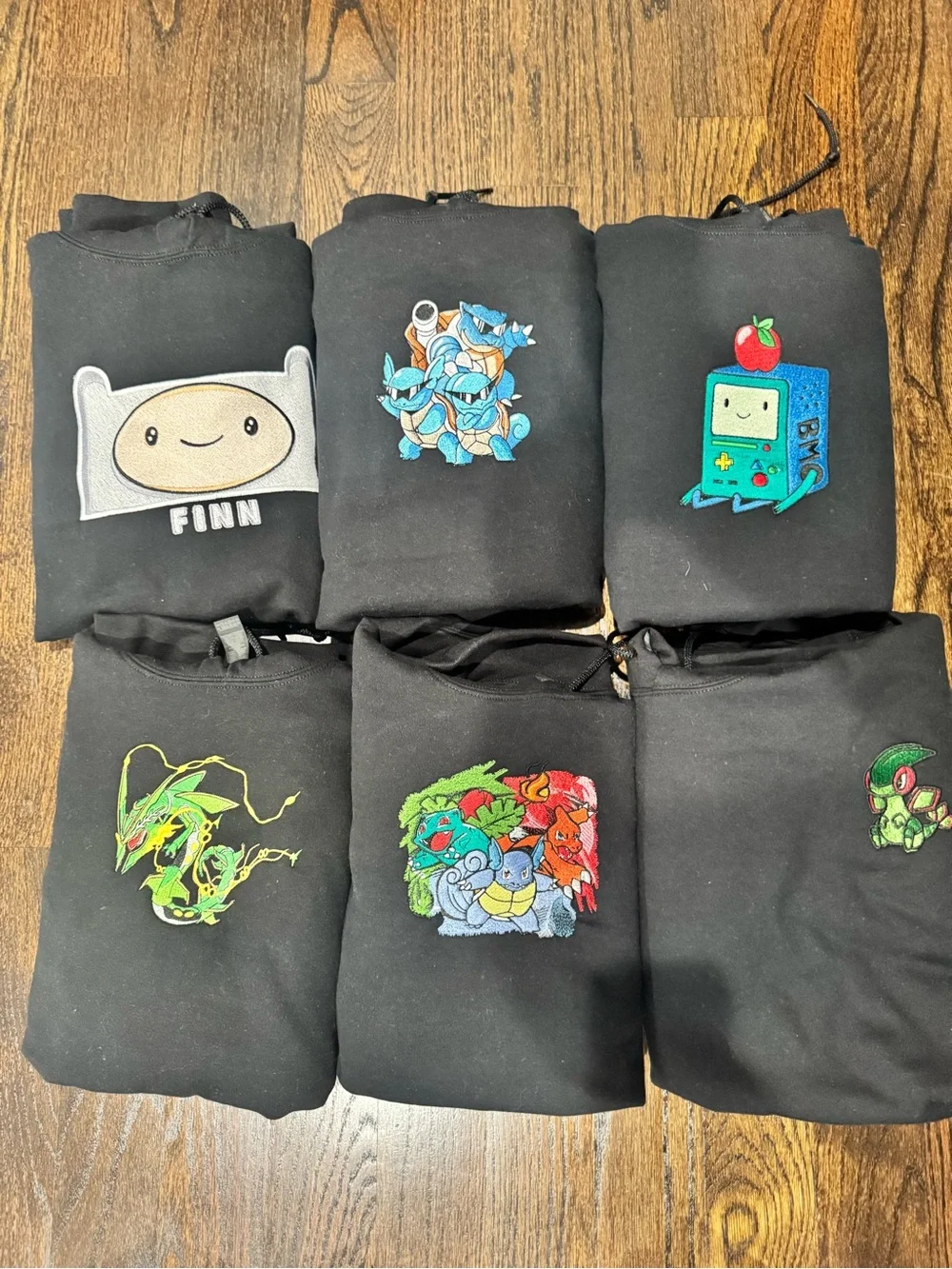 Gildan Cartoon Graphic Sweatshirts -All XL at $40 each.